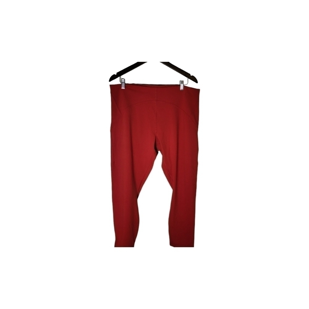 Lululemon Plus Size Red capris Size 18